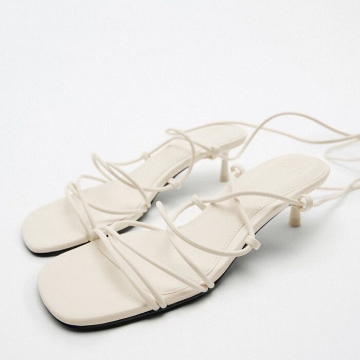 LACE UP KITTEN HEEL SANDALS