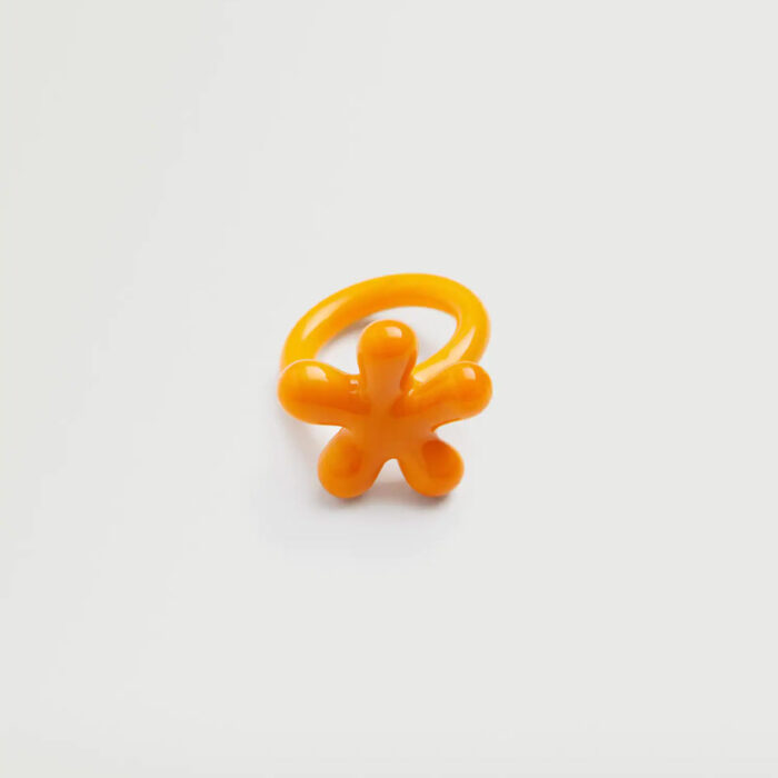 Crystal ring